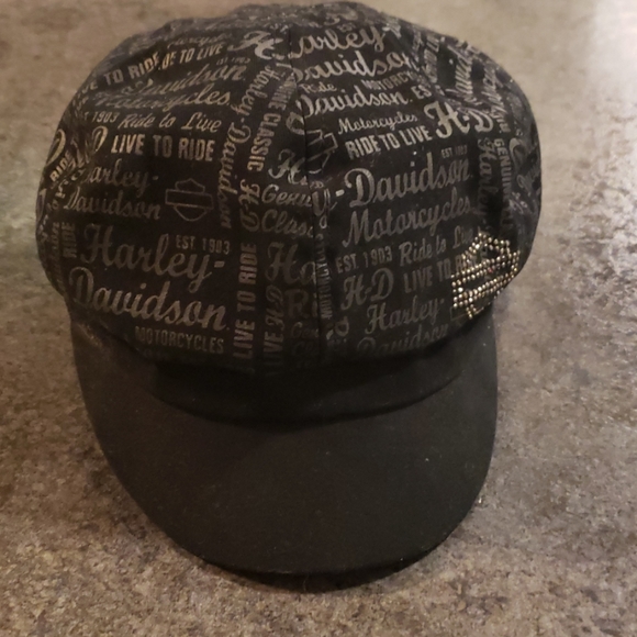 Harley-Davidson Accessories - NWOT - Harley Davidson Womens Bling Hat